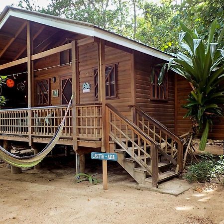 Villa Blue Island Divers Casita Azul à Sandy Bay Extérieur photo